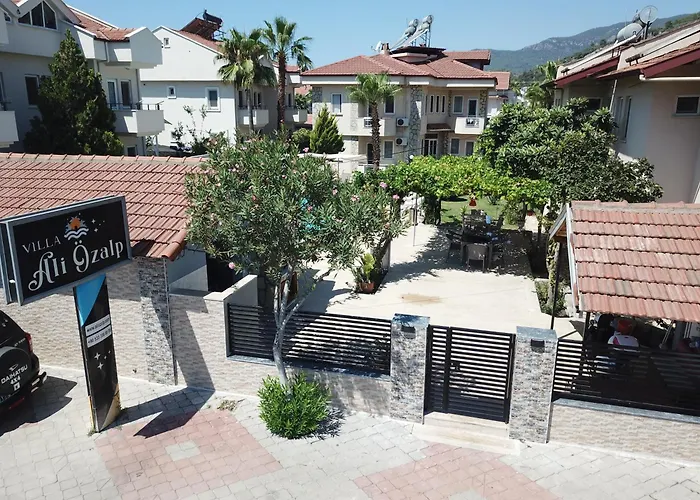 Ali Ozalp Apart Otel 3*